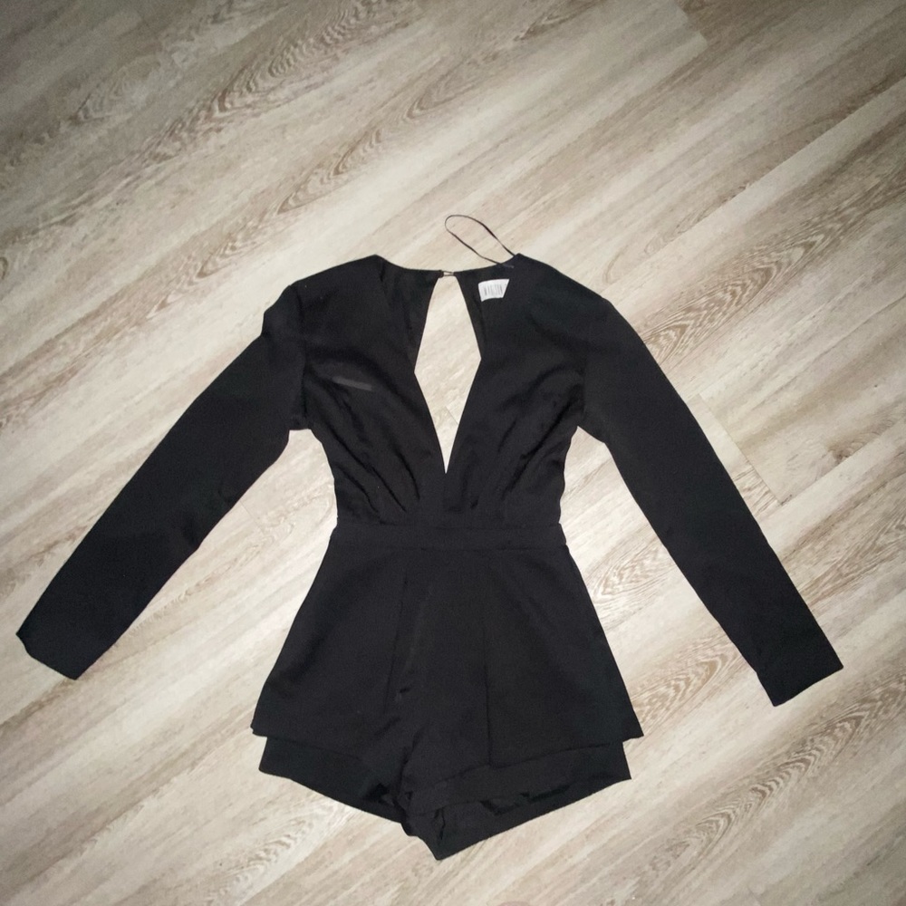 MADISON SQUARE elegant black romper with cleavage and open back